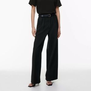 Babaton Revue Pant. Size 8